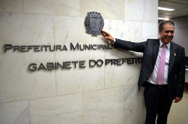 Com medo de ser preso, Jonas Donizette se empenhou na campanha de França. Mas falhou