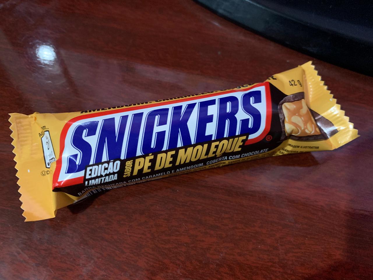  Experimentamos a nova versão do Snickers: agora de Pé-de-Moleque