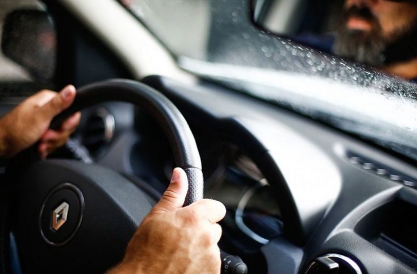 Considerado pior motorista do mundo, homem tentou tirar carteira de motorista por 158 vezes