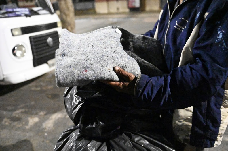 Mais de 1000 cobertores são distribuídos na 15ª semana da Operação Inverno em Campinas