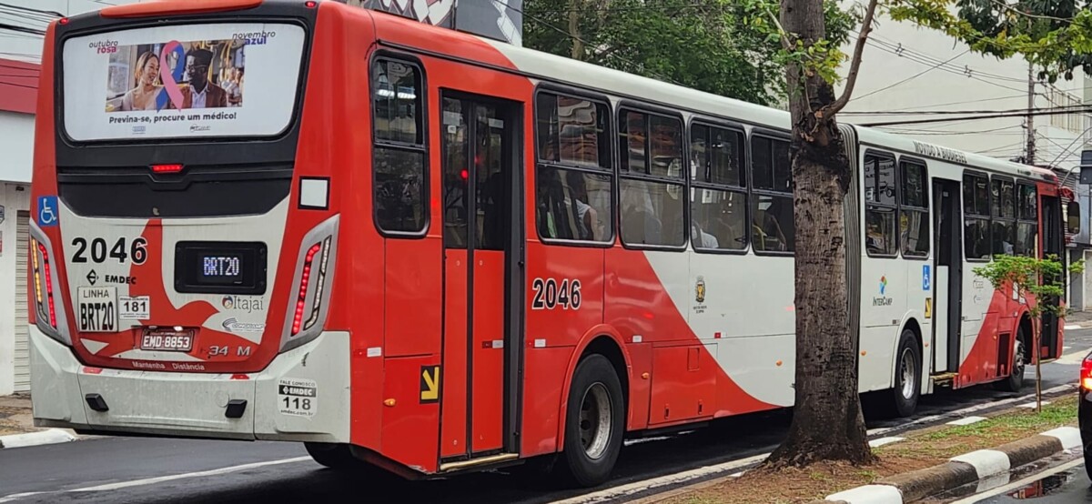 30 ônibus em Campinas circulam com busdoors alusivos ao Outubro Rosa, mês de campanha contra o Câncer de Mama