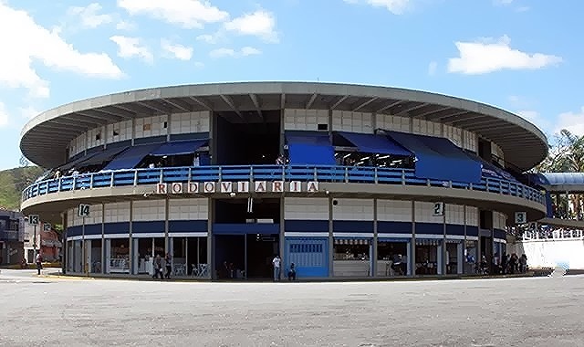 Basílica Nacional tem a Rodoviária de Aparecida como porta de entrada principal