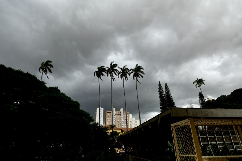 Forte temporal atinge mais a região Sul de Campinas; Sol deve voltar hoje