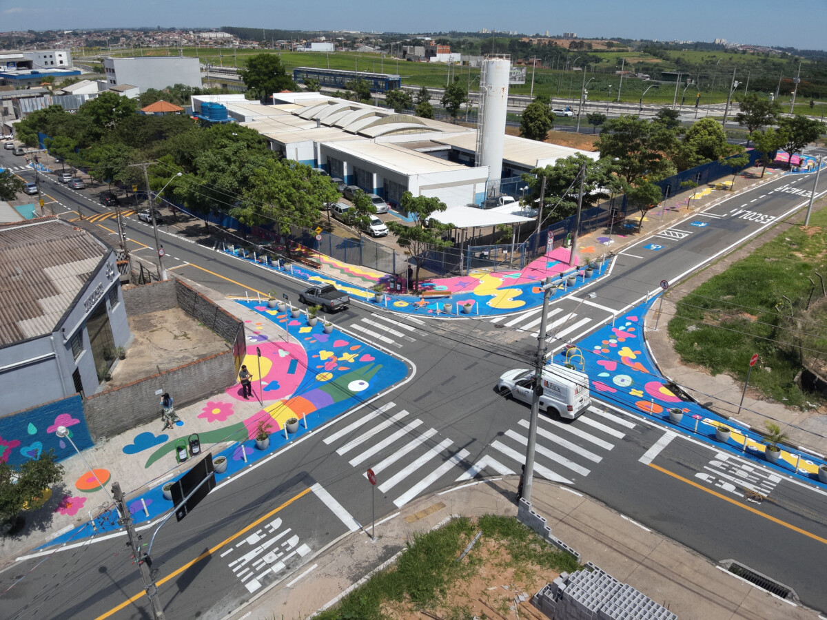 Escola no Satélite Íris em Campinas recebe intervenção no trânsito do entorno