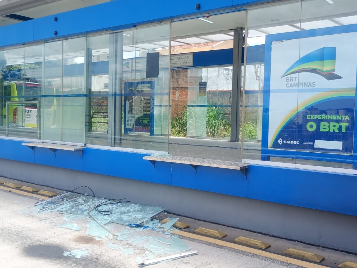 Estação do BRT é vandalizada a pontapés em Campinas; Prejuízo é de R$ 10 mil