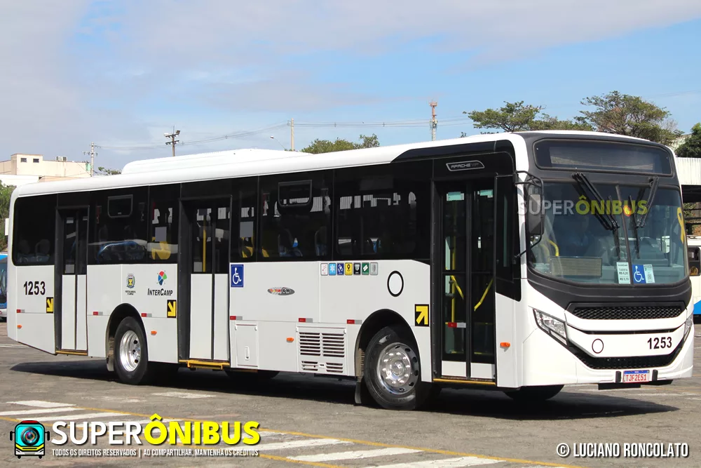 Primeiros ônibus novos começam a circular em Campinas; Linha foi definida pela Emdec
