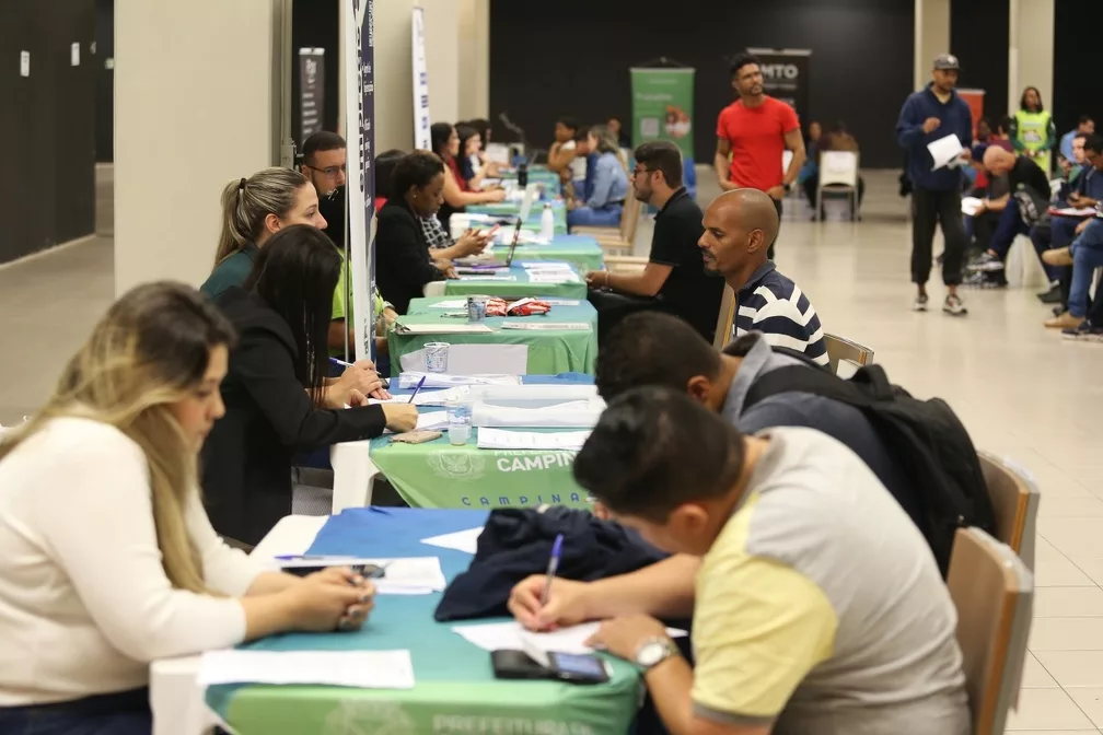Novo Feirão do Emprego acontecerá nesta sexta, dia 09/05, no Teatro Bento Quirino em Campinas