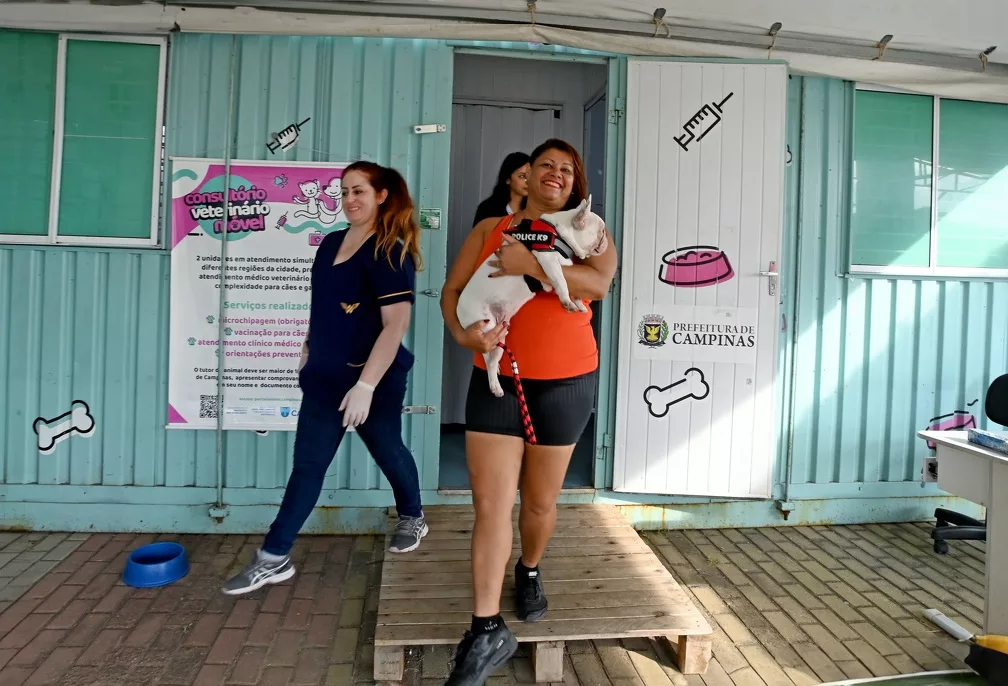 Consultório Veterinário Móvel passa a atender na Vila Boa Vista em Campinas
