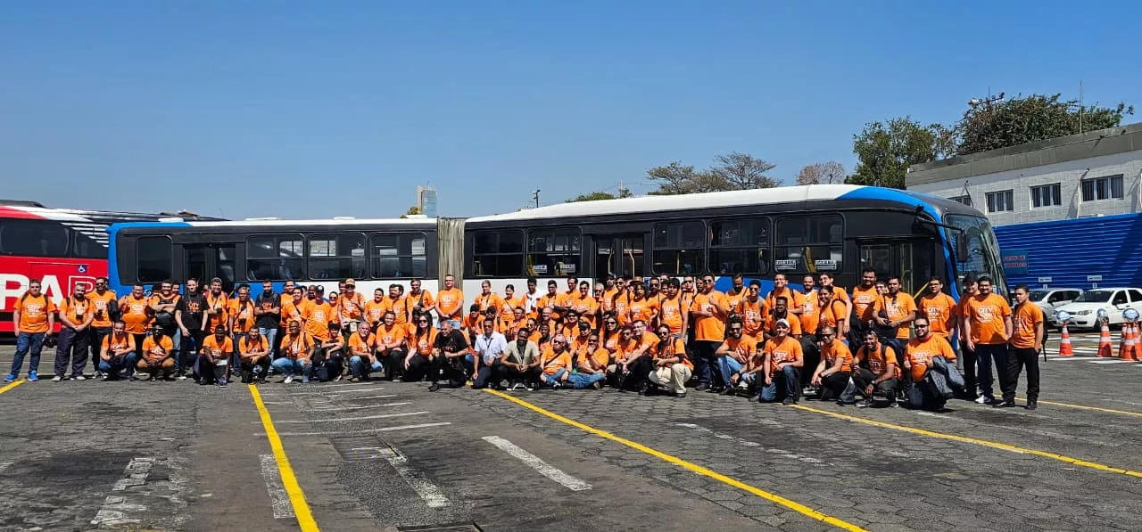 Fotos, conversas e muito ônibus: mais de 100 busólogos se reúnem em Campinas e se surpreendem com o 15º InterBuss City Tour