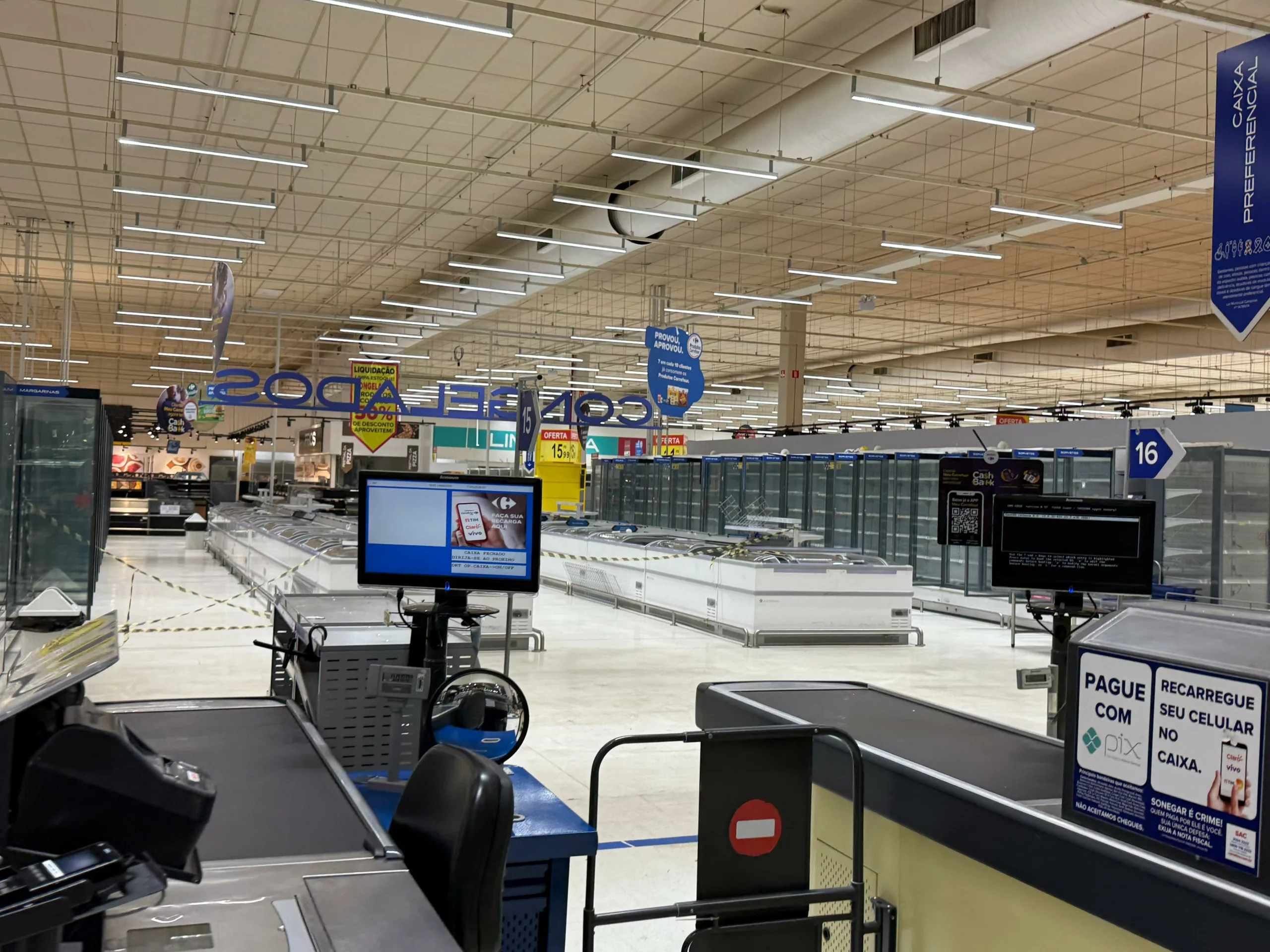 Carrefour do Campinas Shopping encerra atividades uma semana antes do previsto