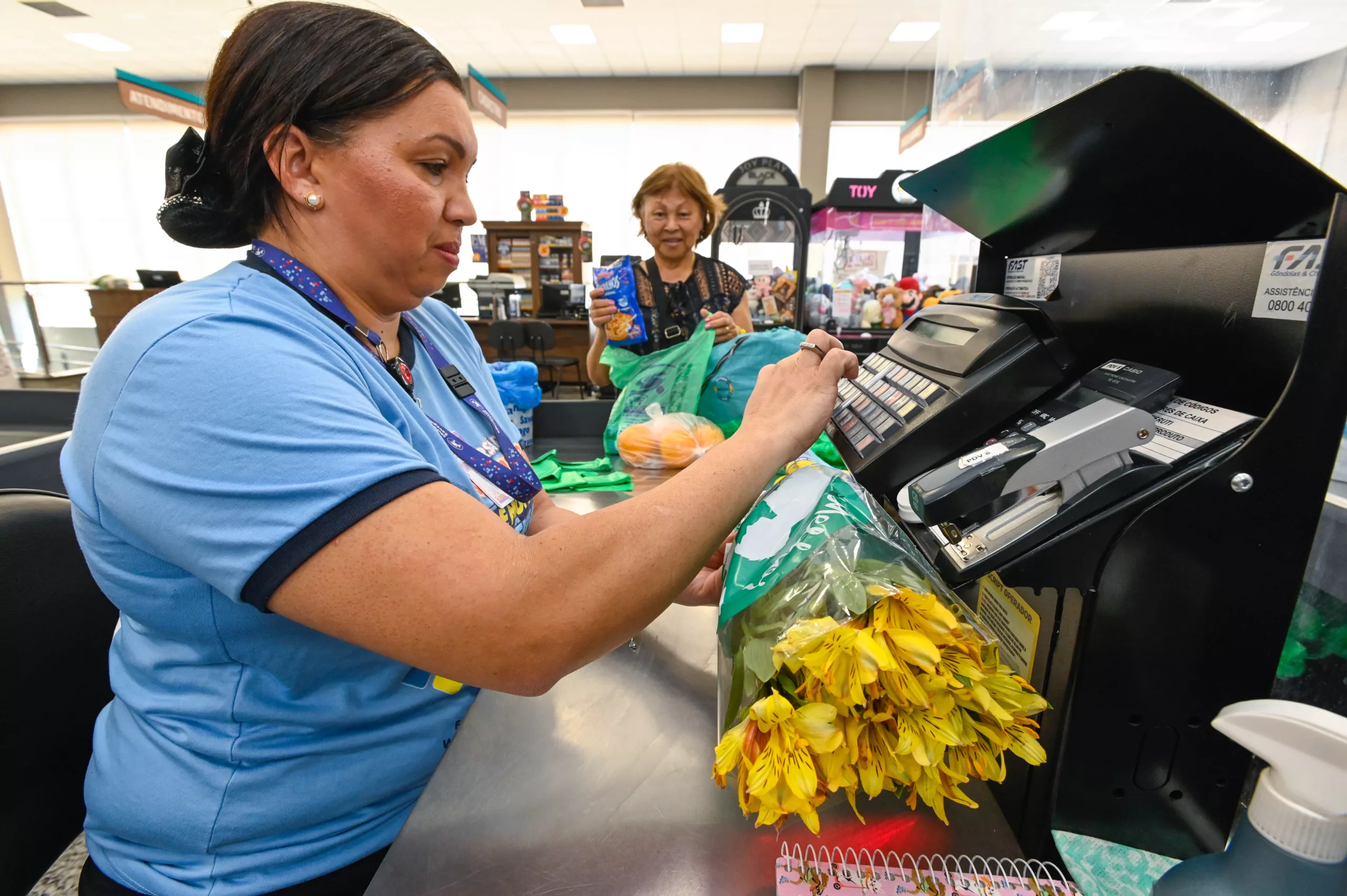 Unimart recebe mais um feirão do emprego nesta sexta-feira; 22 empresas estarão no local