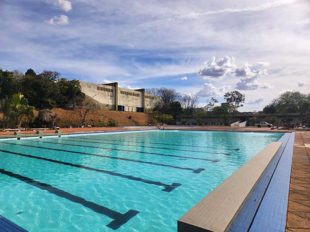Piscinas públicas de Campinas são reabertas ao público; Veja como ter acesso