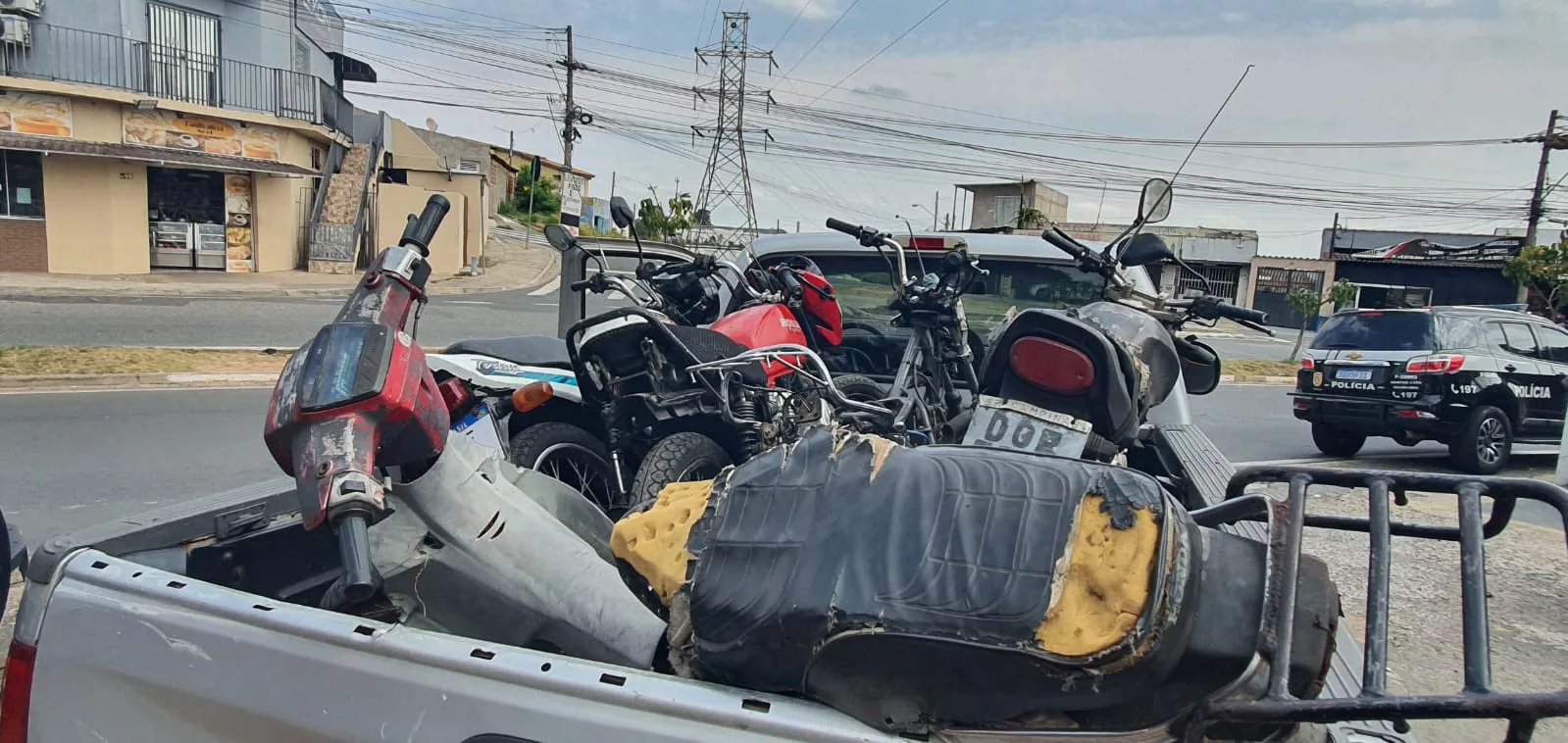 Motos velhas e adulteradas são apreendidas pela Guarda Municipal em Campinas