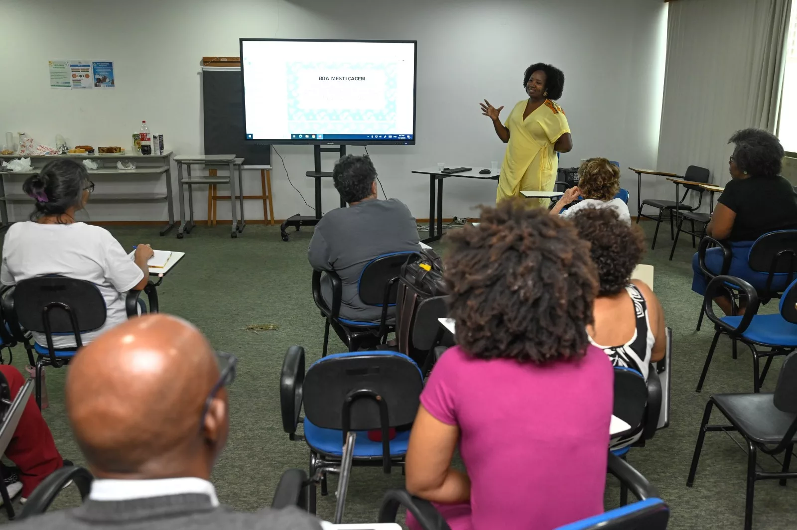 Prefeito de Campinas assina lei que amplia cotas para 30% em concursos públicos